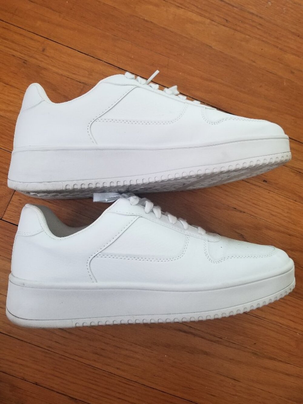 Nobo White Sneaker Gym Shoes Women's 11
